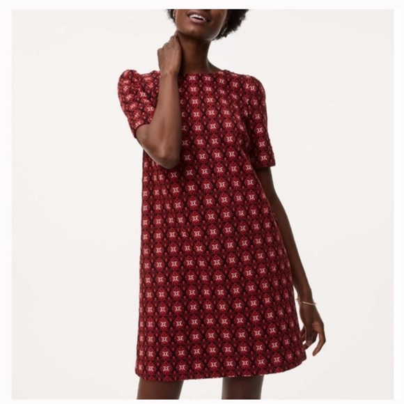 LOFT Dresses & Skirts - LOFT Ann Taylor Jacquard Scroll Medallion Floral Shift Dress Size Large